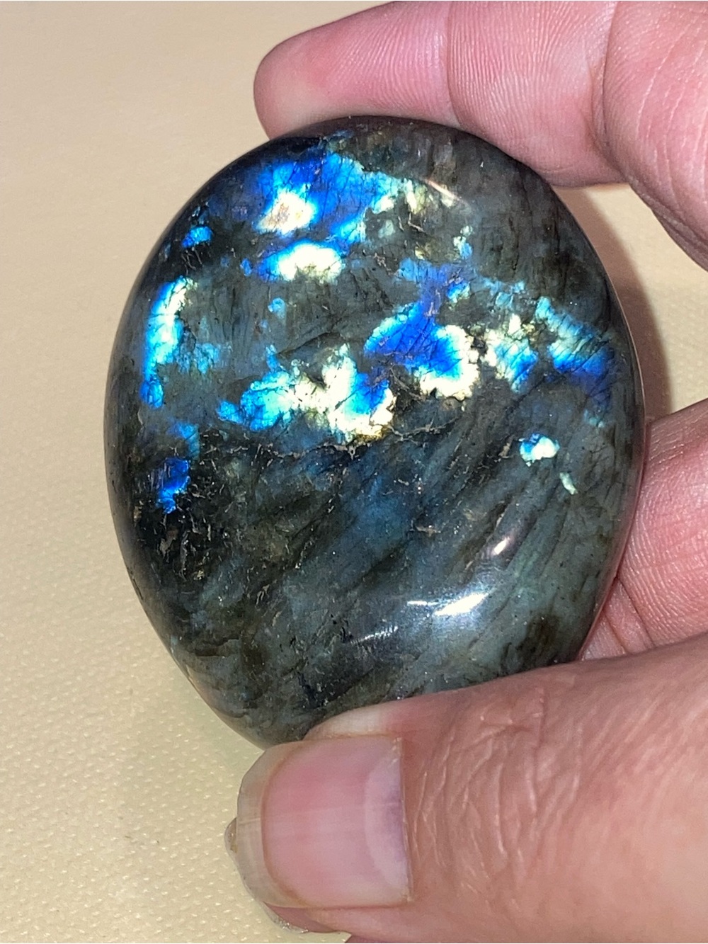 Labradorite Palm Stone with Blue Flash - Women's Jewelry Accent